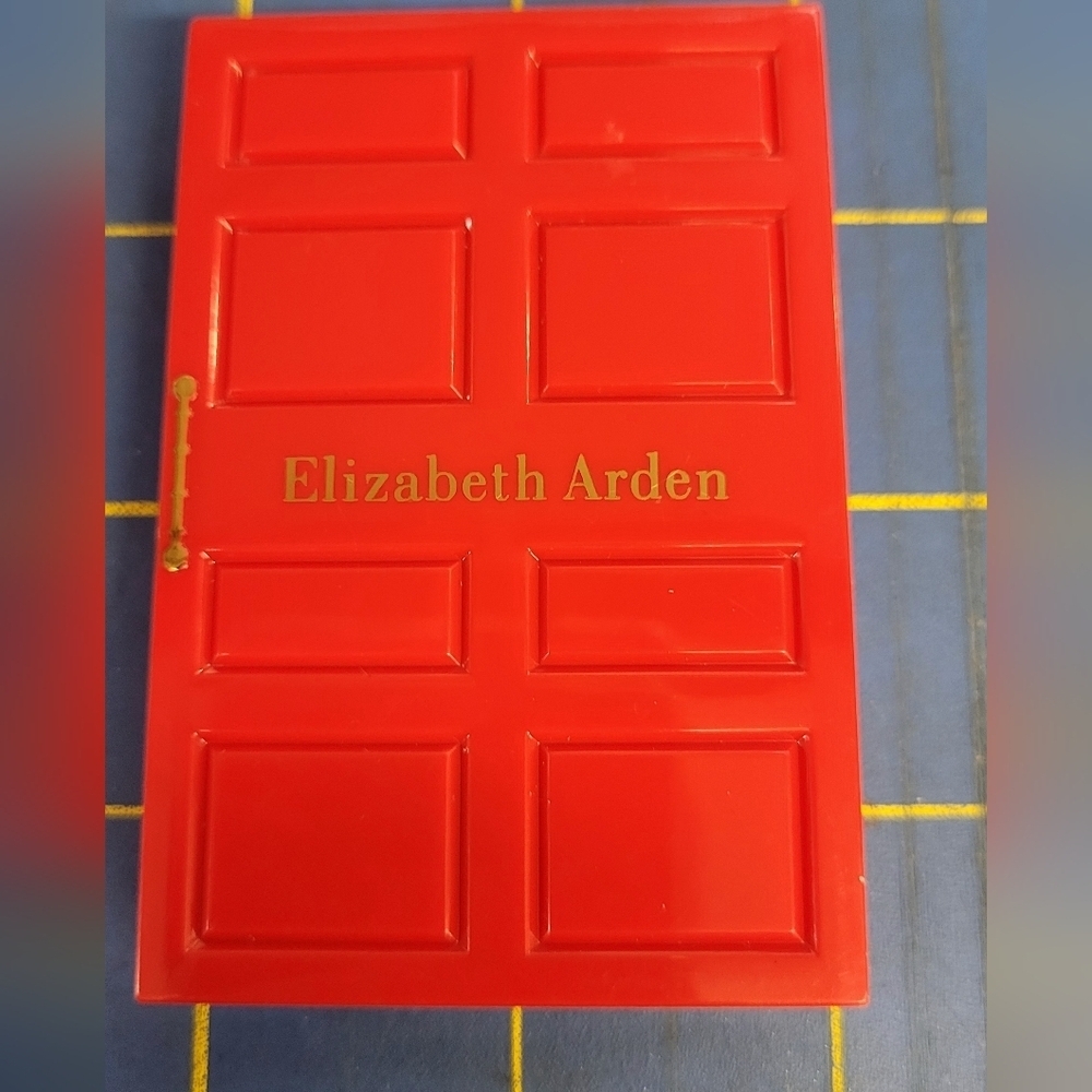 Elizabeth Arden Gold and Red Bronzing Powder Duo 3.6g New